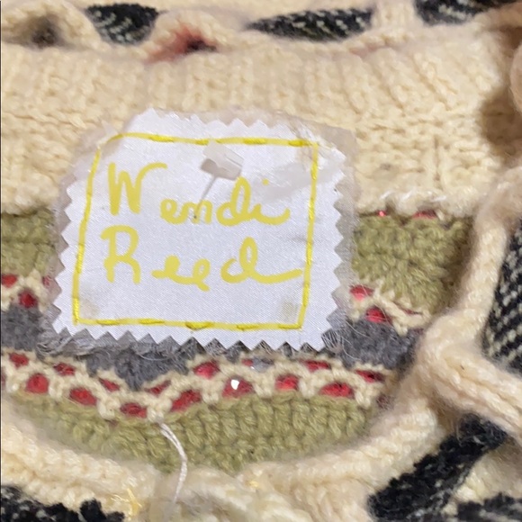 Wendi Reed sweater - Picture 5 of 6